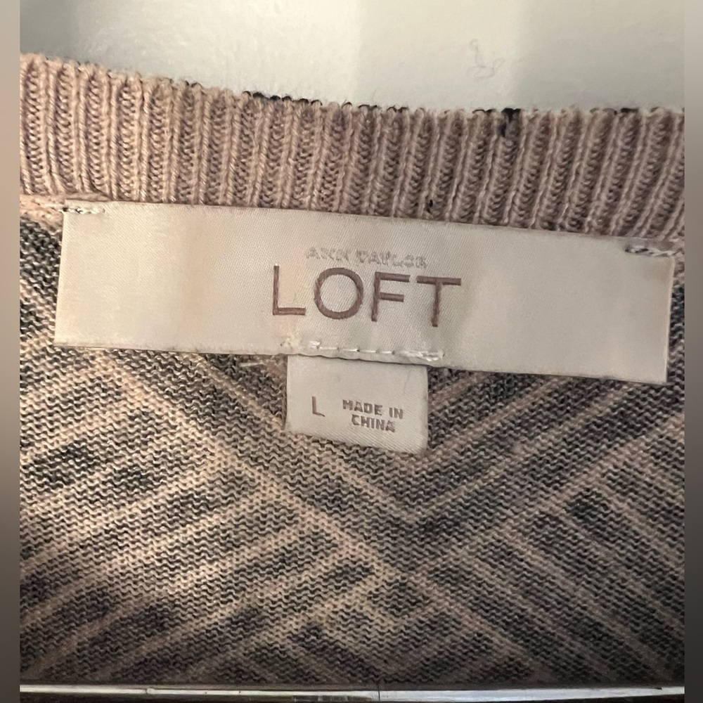 LOFT Black and White Geometric Button-Front cardigan size L - Picture 2 of 6